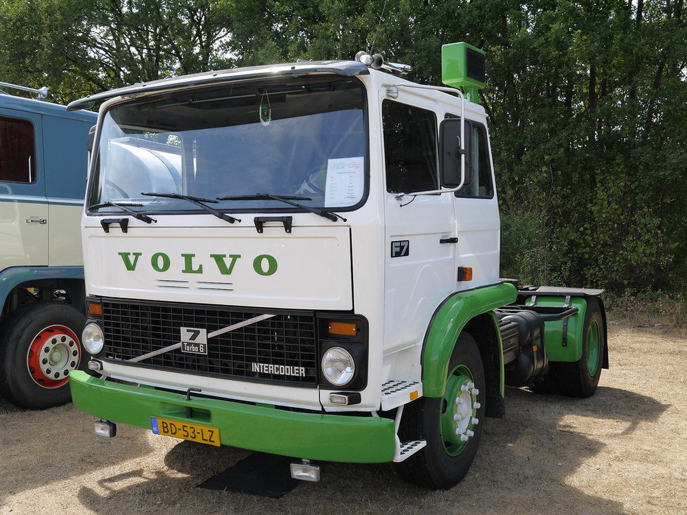 Volvo F7.jpg